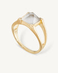 Petite Plaza Ring