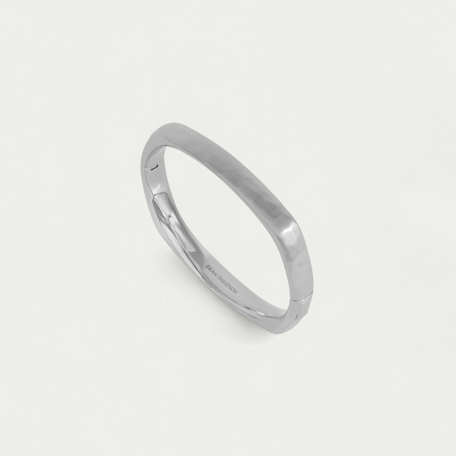 Mara Hinged Bangle