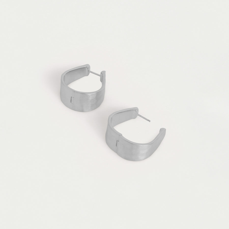 Mara Hinged Hoops
