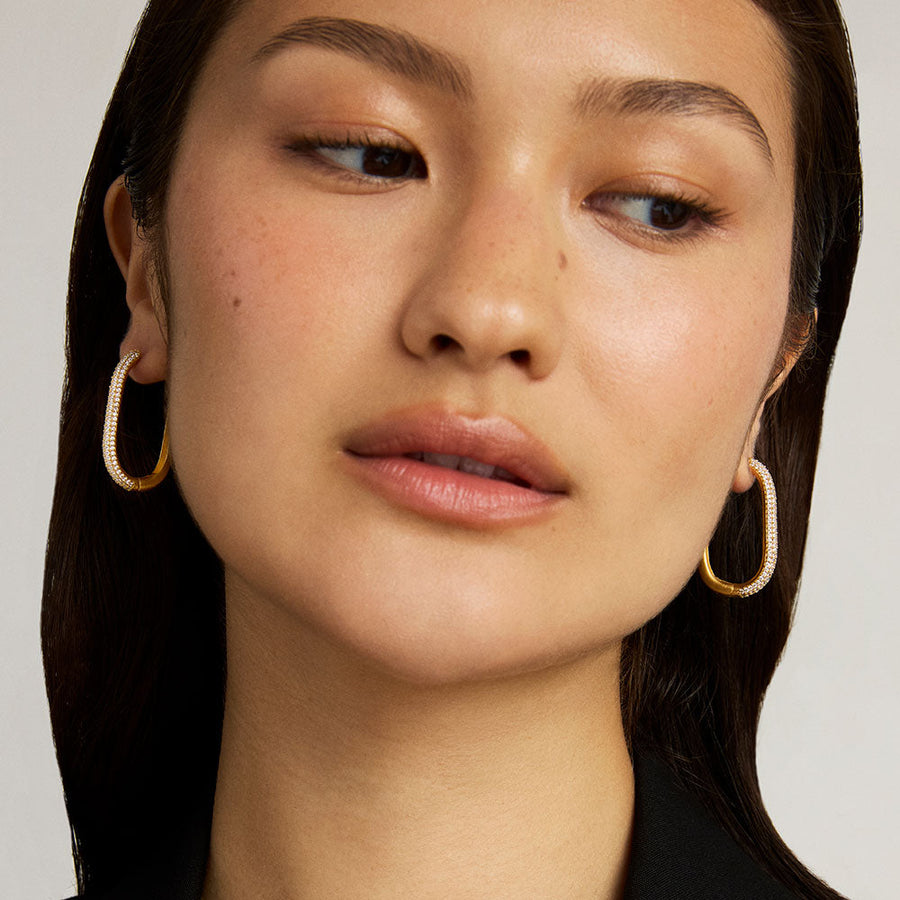 Juliette Pavé Hinged Hoop
