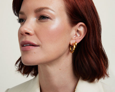 files/Earrings_b03370e5-ca33-4eab-adc7-99ad14e0fd83.jpg