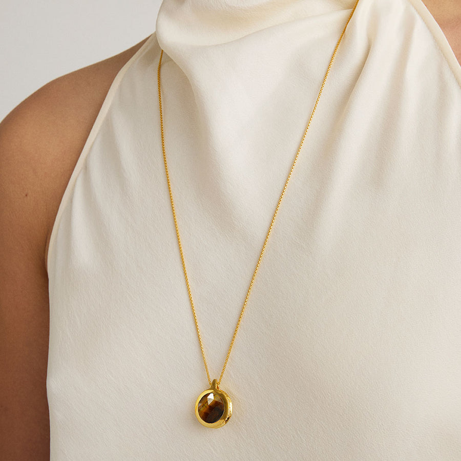 Lamu Gemstone Pendant