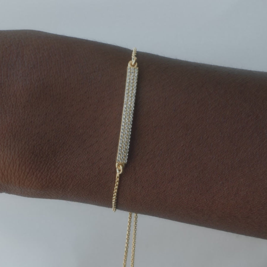 Petit Pavé Bar Chain Bracelet