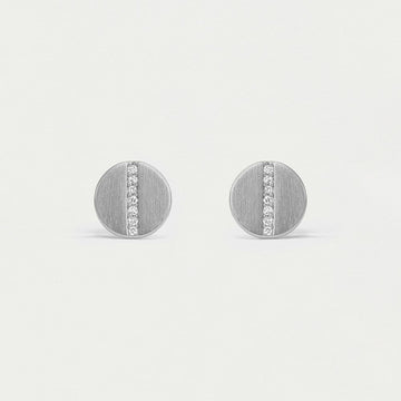 Petit Pavé Studs